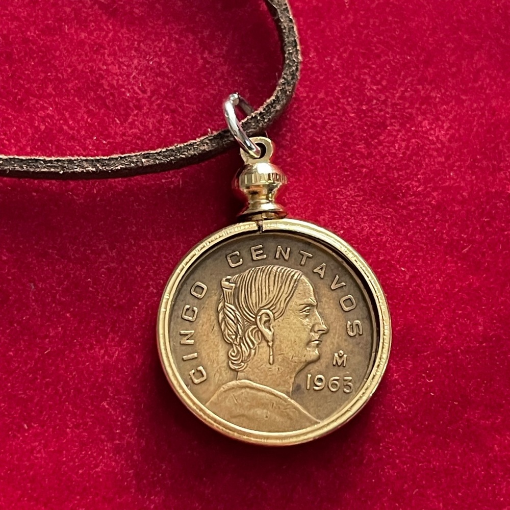 Vintage Mexico Coin Pendant Necklace